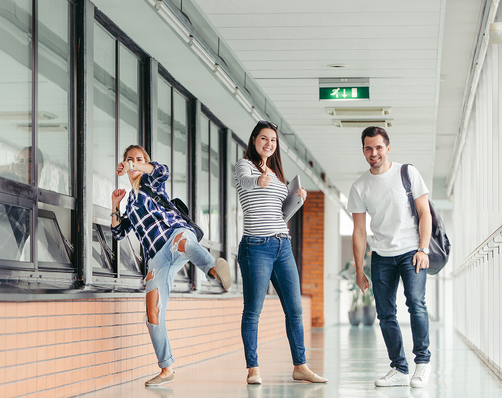 Best Scholarships for International Students in 2025